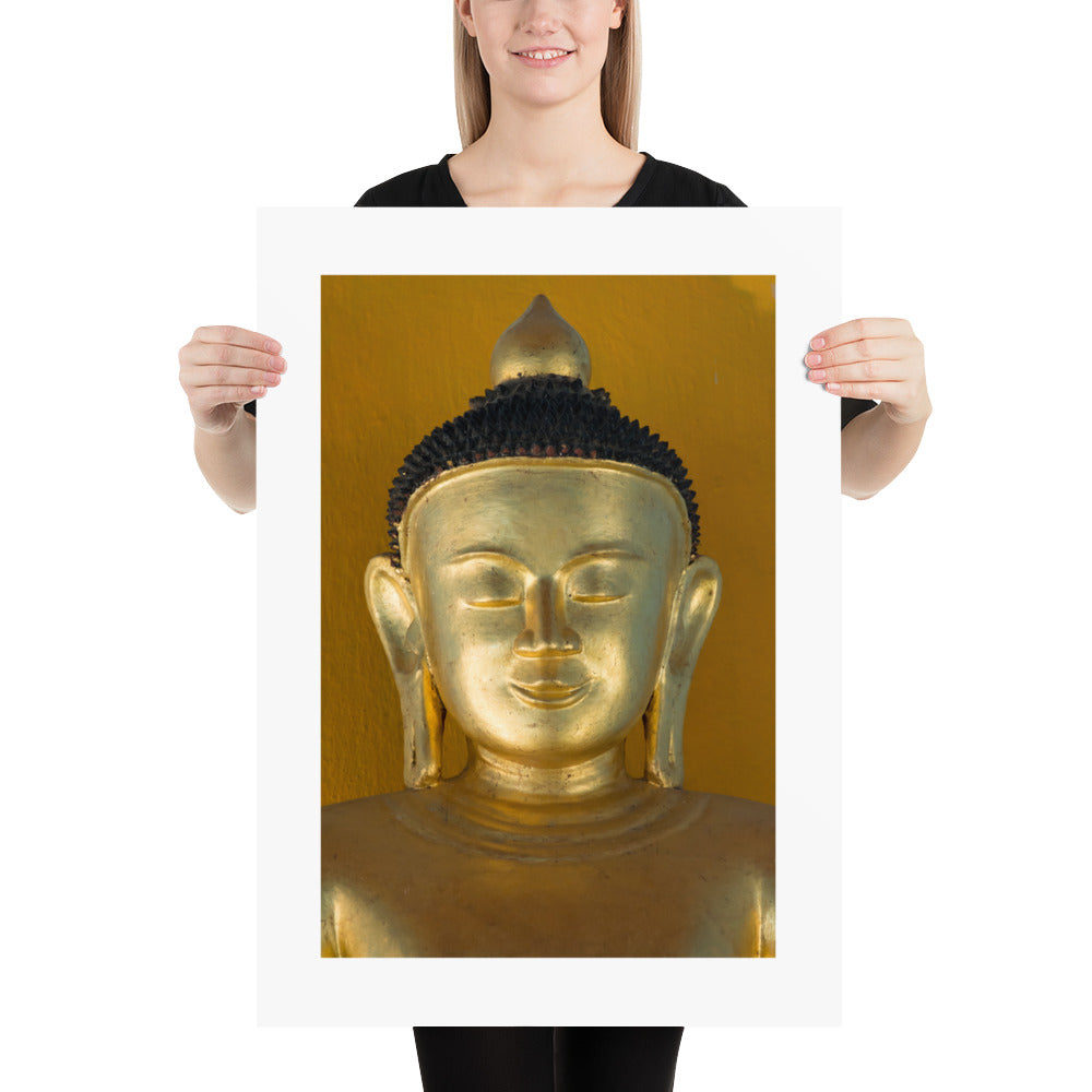 Cabeza de Buda dorado